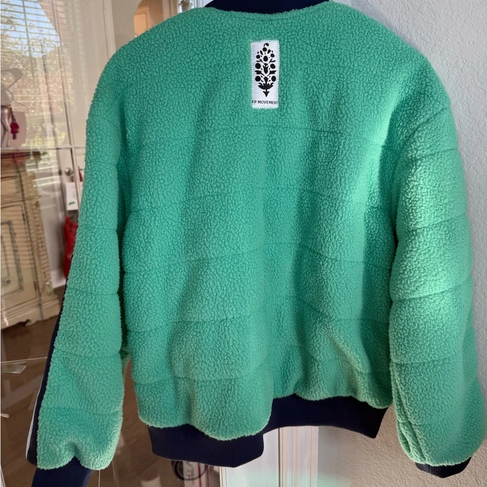 NWT Free People Movement Sherpa jacket - Picture 7 of 7